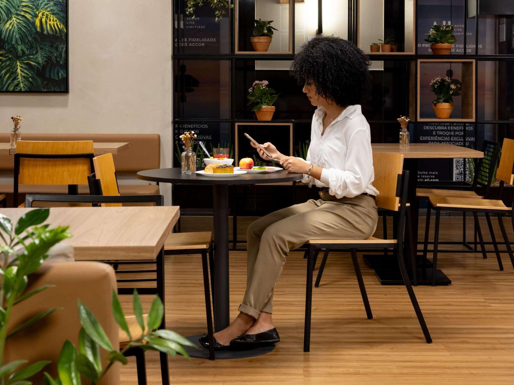 Ibis Belo Horizonte Savassi Hotel Exterior photo