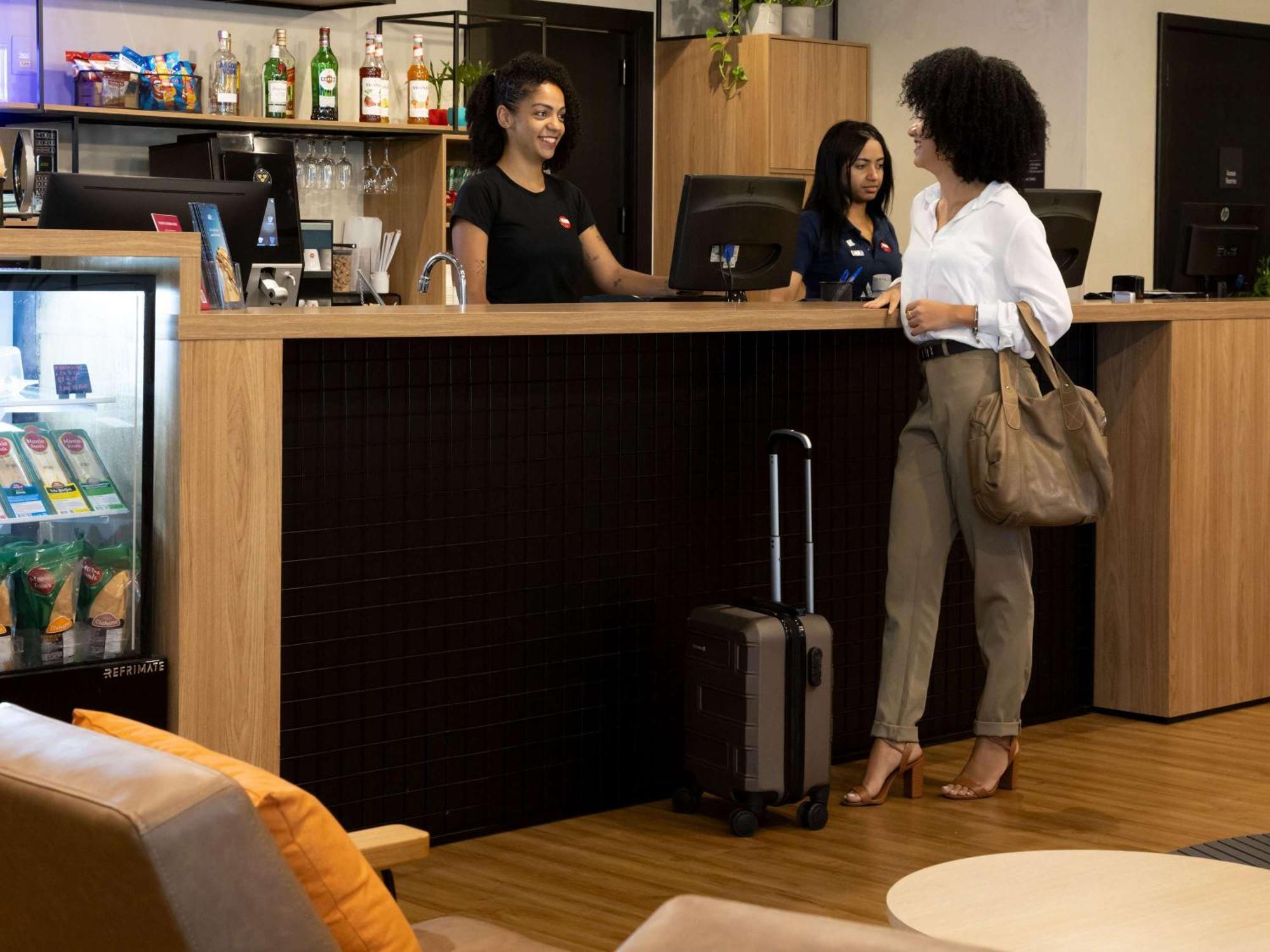Ibis Belo Horizonte Savassi Hotel Exterior photo